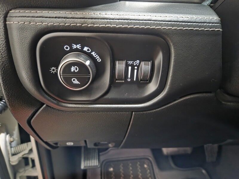 2020 Ram 2500 Limited Mega Cab Ram Box 6.7L Diesel 12in Screen Camera FREE WARRANTY Arlington TX