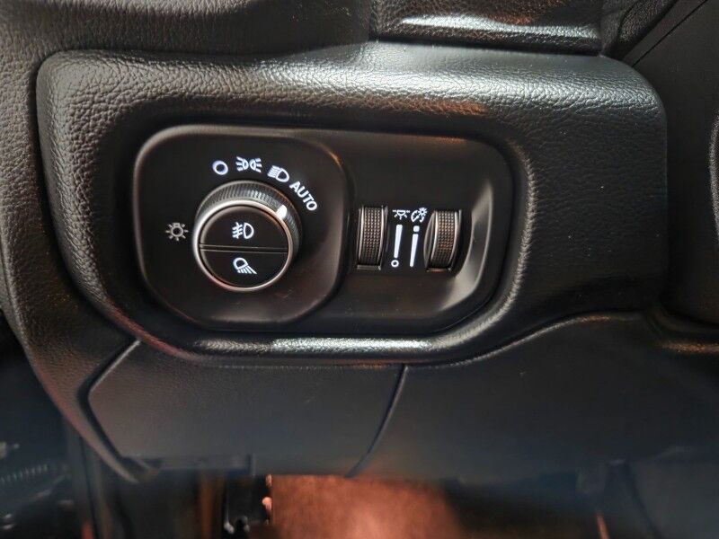 2020 Ram 2500 Lone Star Sport Pkg Off Road Pkg 6.4L Hemi Chrome Wheels FREE WARRANTY Arlington TX