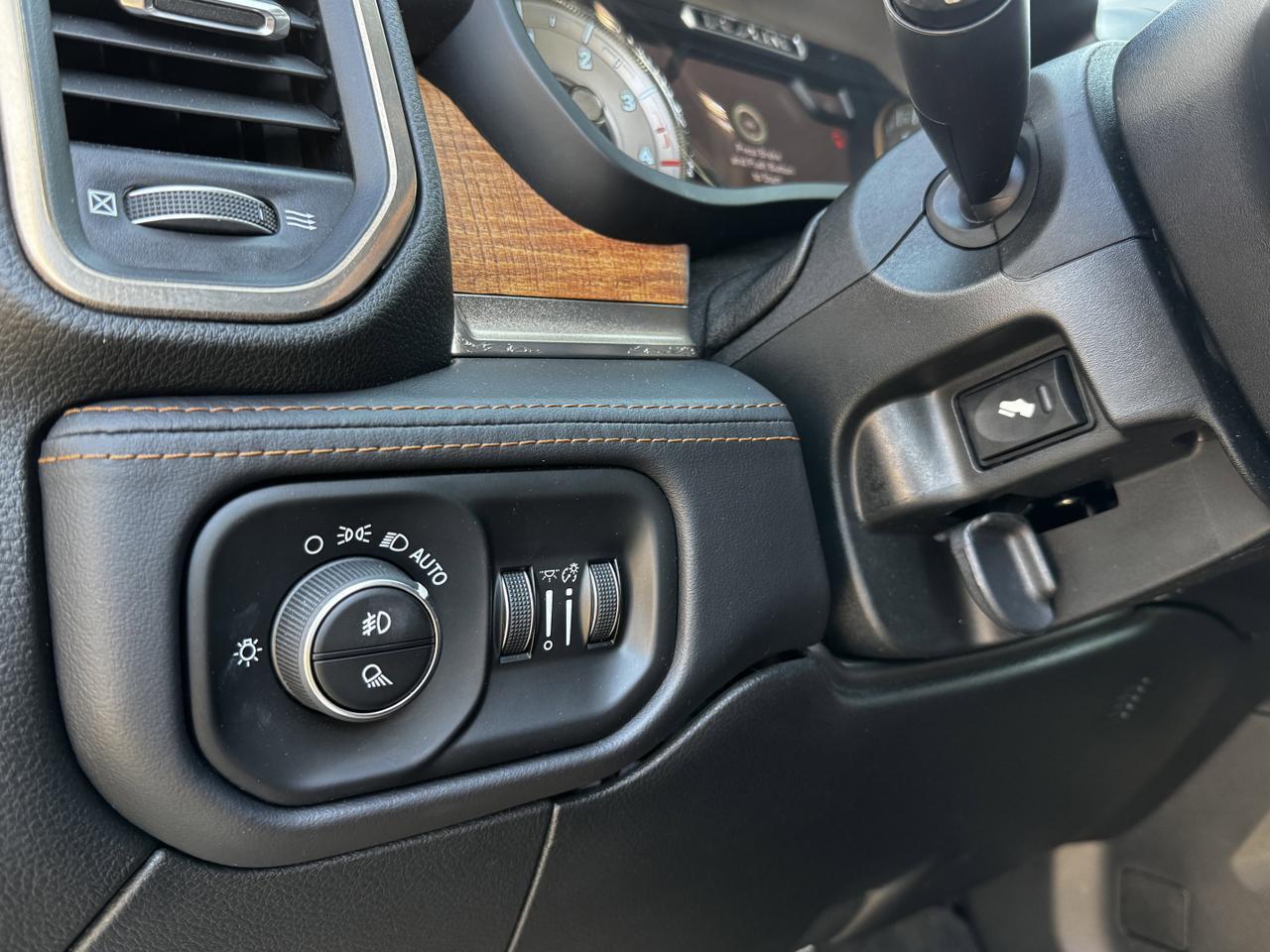 2020 Ram 2500 Longhorn Mega Cab 4x4 | Cummins Diesel | Leather | Heated Vented Seats | Sunroof | Backup Camera Redwater AB