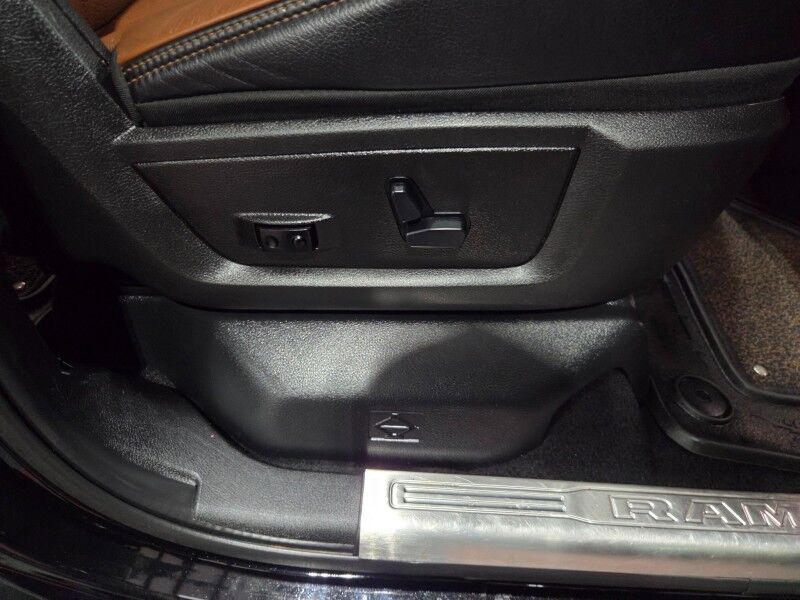 2020 Ram 2500 Longhorn Mega Cab 6.7L Diesel 12in Screen GPS Camera Fox Shocks FREE WARRANTY Arlington TX