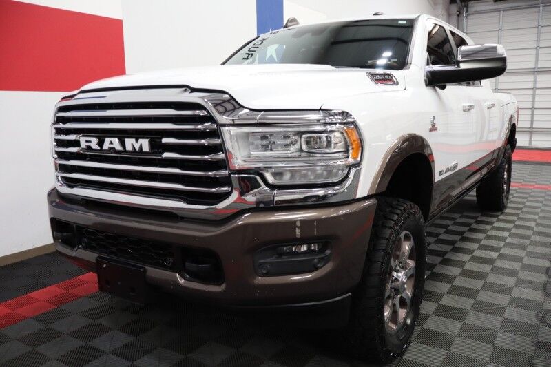 2020 Ram 2500 Longhorn Mega Cab Ram Box 6.7L Diesel FOX NEW 35in Tires
