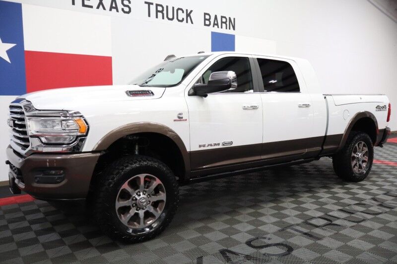 2020 Ram 2500 Longhorn Mega Cab Ram Box 6.7L Diesel FOX NEW 35in Tires