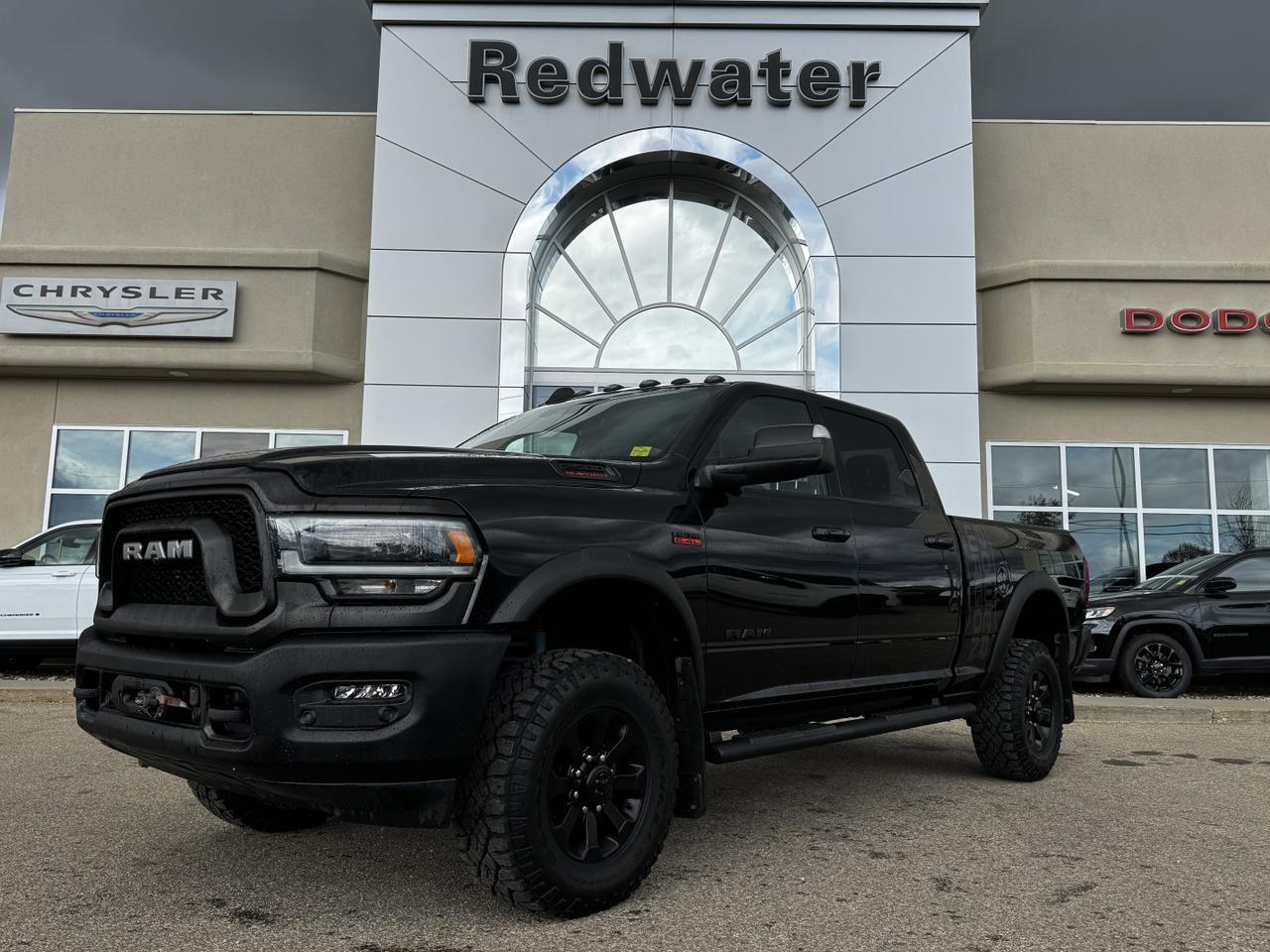 2020 Ram 2500 Power Wagon Crew Cab 4x4 | Low KMs | HEMI V8 | Front Bench | Sunroof | NAV | Leather Redwater AB