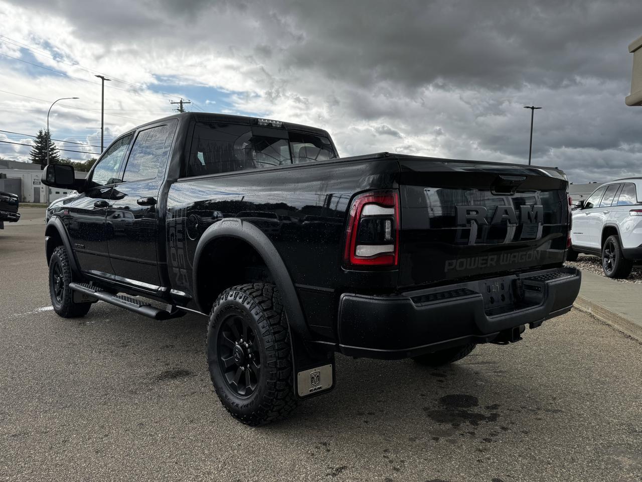 2020 Ram 2500 Power Wagon Crew Cab 4x4 | Low KMs | HEMI V8 | Front Bench | Sunroof | NAV | Leather Redwater AB