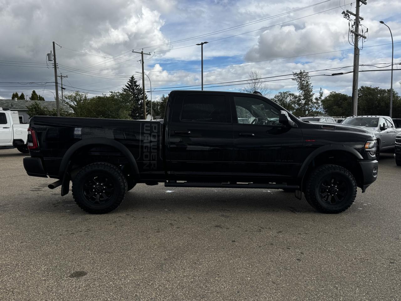 2020 Ram 2500 Power Wagon Crew Cab 4x4 | Low KMs | HEMI V8 | Front Bench | Sunroof | NAV | Leather Redwater AB