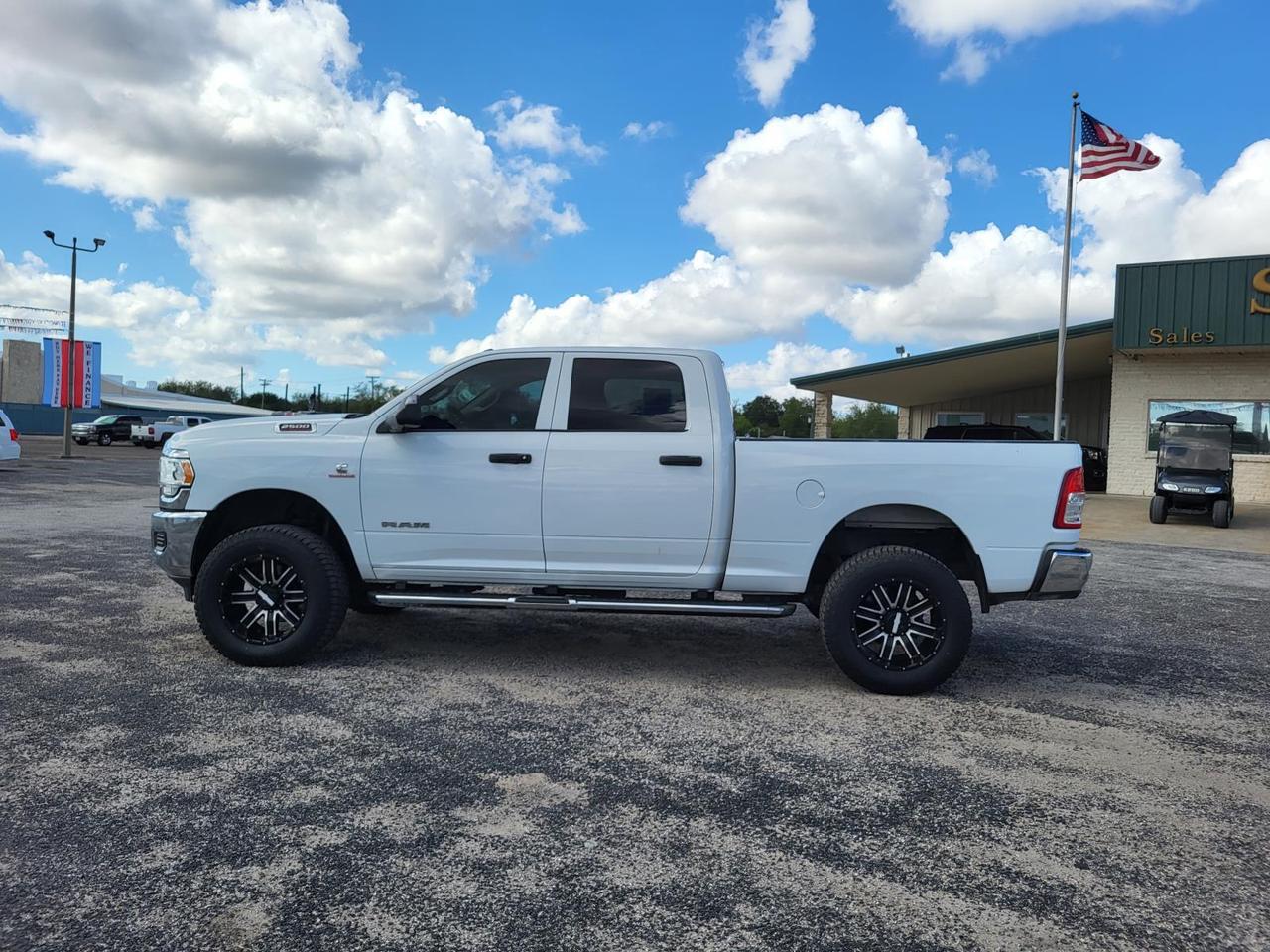 2020 Ram 2500 Tradesman 4x4 Crew Cab 6&apos;4 Box Beeville TX