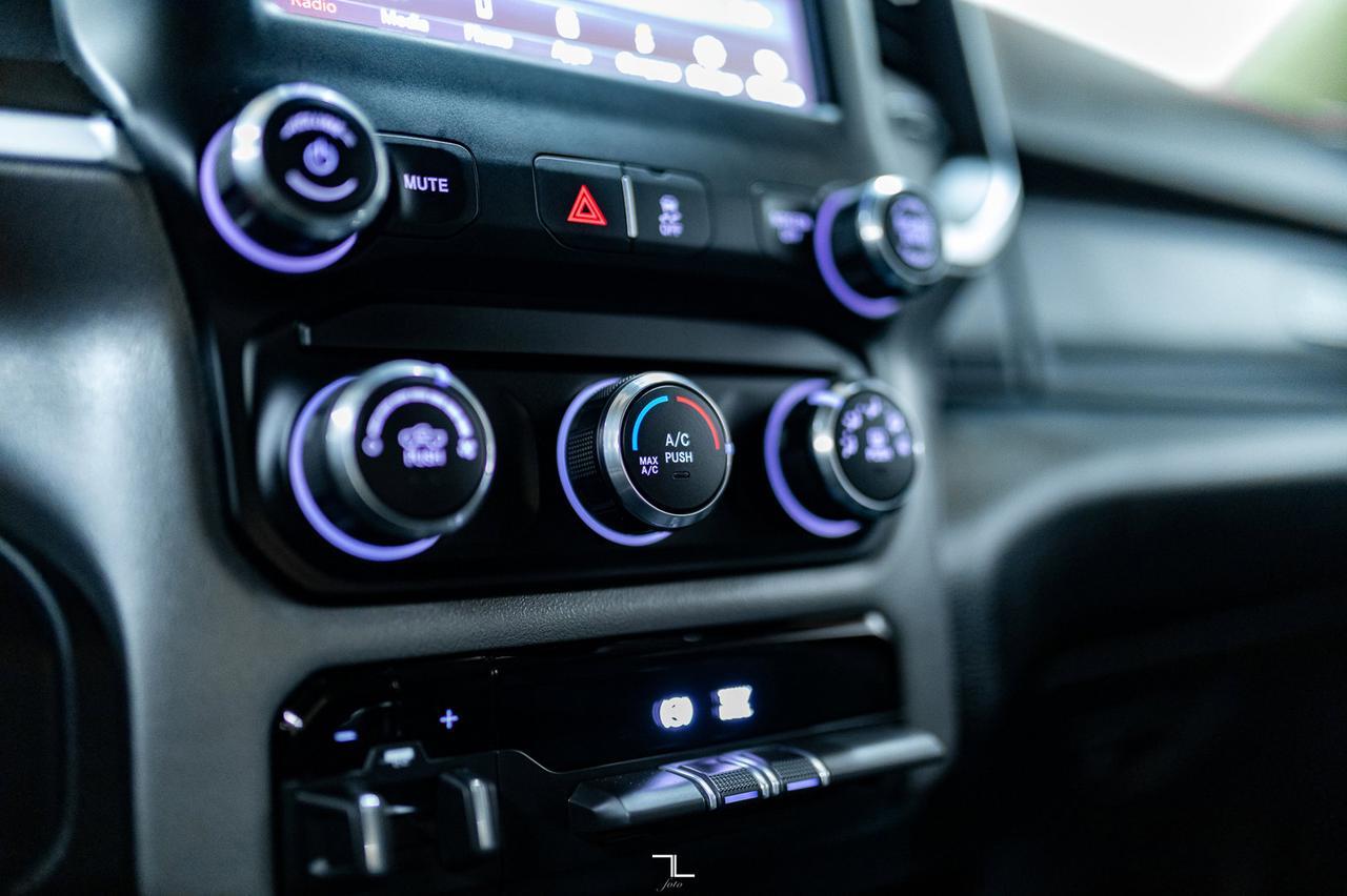 2020 Ram 3500 4x4 Crew Cab Big Horn Diesel Longbox BCam Red Deer AB