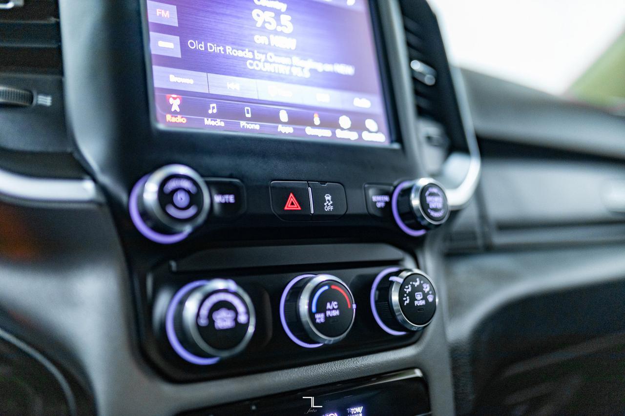 2020 Ram 3500 4x4 Crew Cab Big Horn Diesel Longbox BCam Red Deer AB