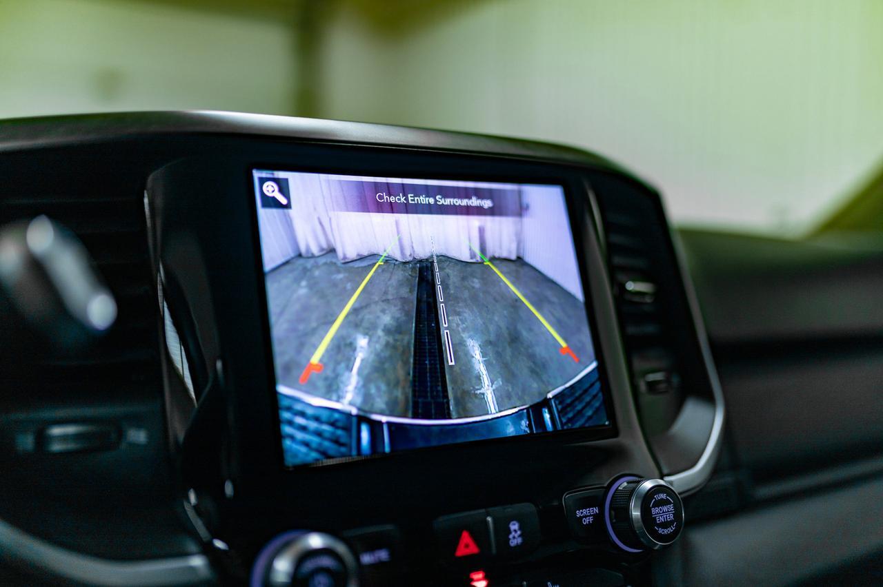 2020 Ram 3500 4x4 Crew Cab Big Horn Dually Diesel AISIN Nav Red Deer AB