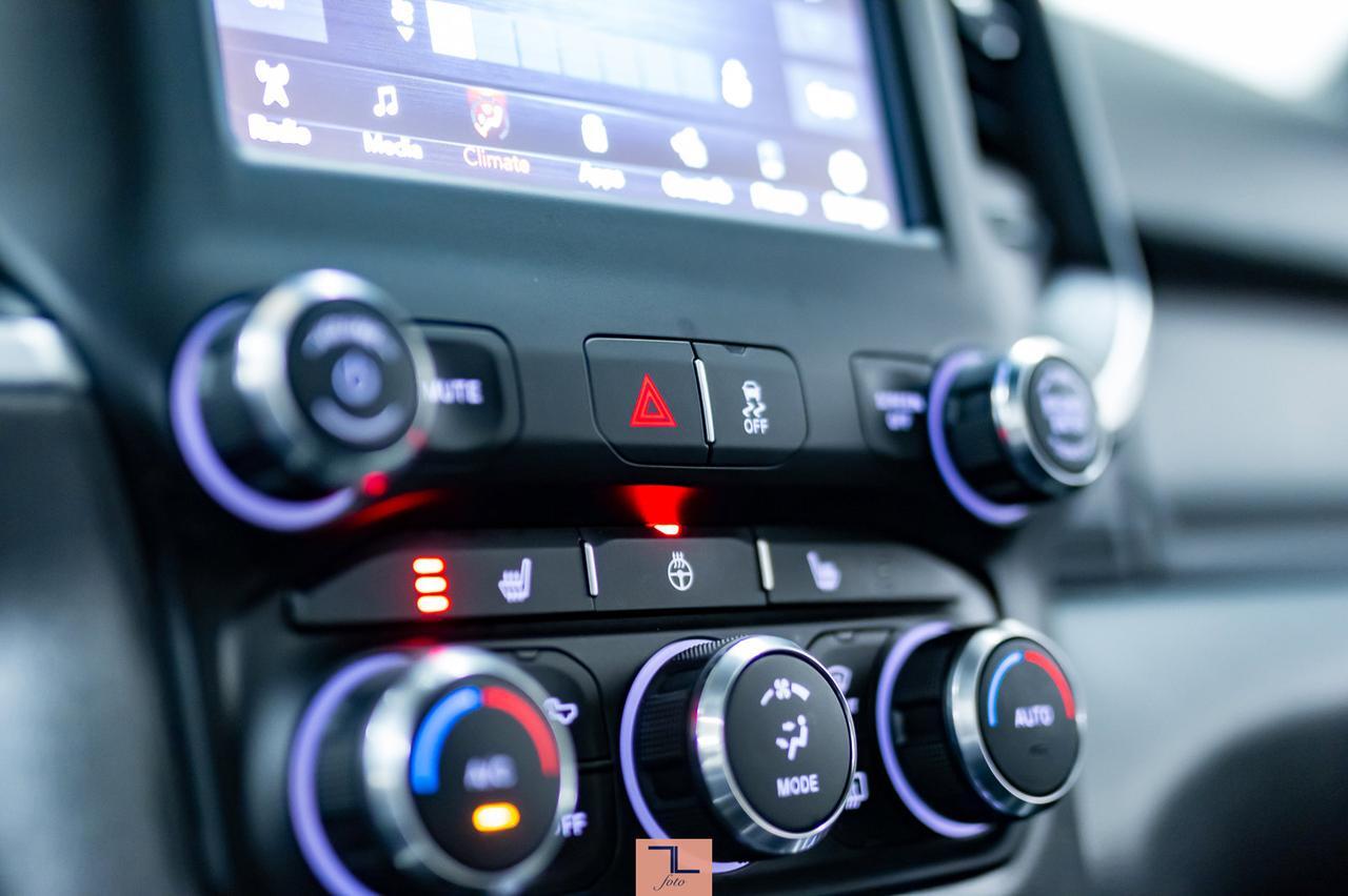 2020 Ram 3500 4x4 Crew Cab Big Horn Sport AISIN Roof BCam Diesel Red Deer AB