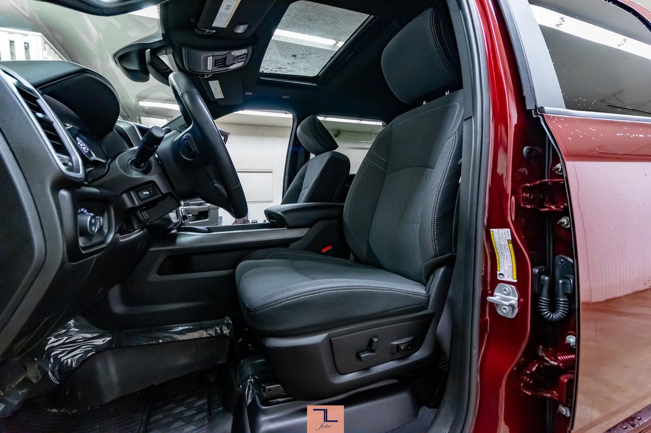 2020 Ram 3500 4x4 Crew Cab Big Horn Sport AISIN Roof BCam Diesel Red Deer AB