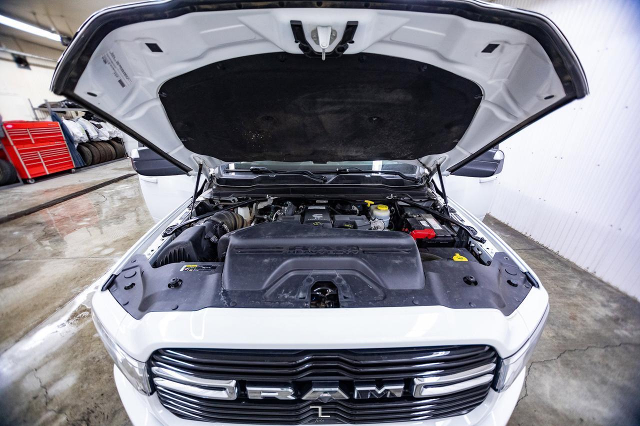 2020 Ram 3500 4x4 Crew Cab Big Horn Sport Longbox Diesel AISIN Leather BCam Red Deer AB