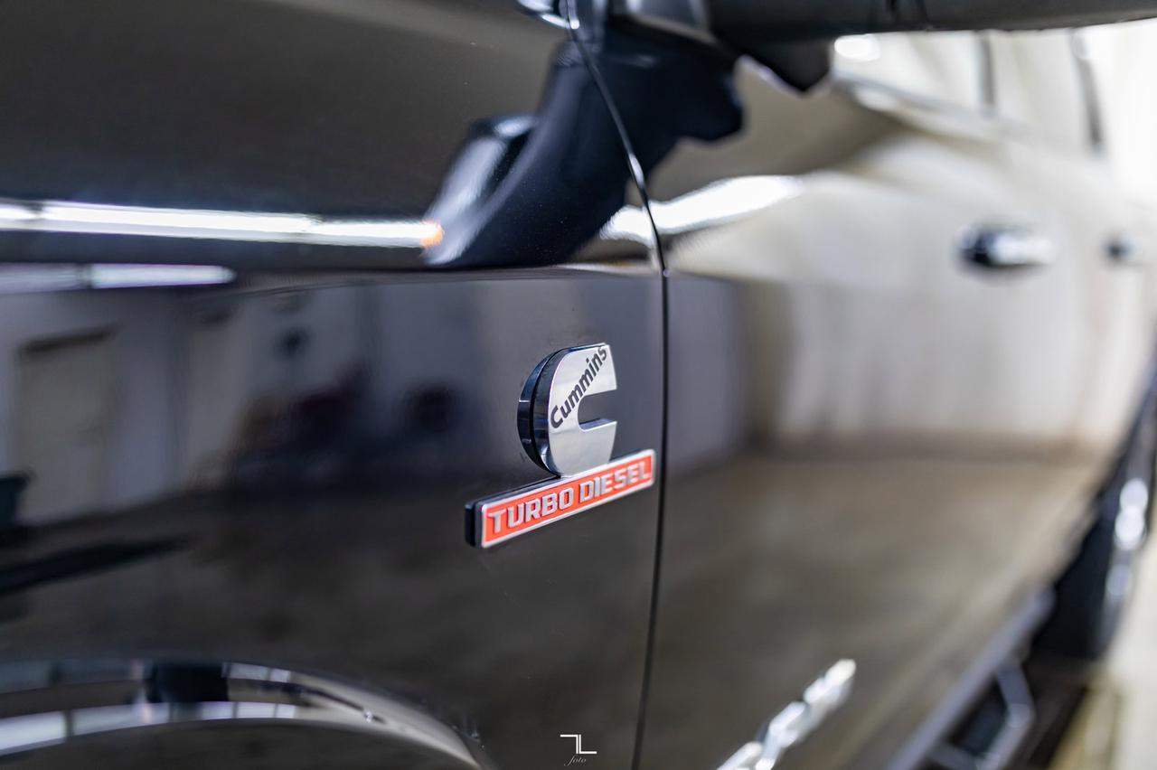 2020 Ram 3500 4x4 Crew Cab Laramie Diesel Leather Roof Nav Red Deer AB