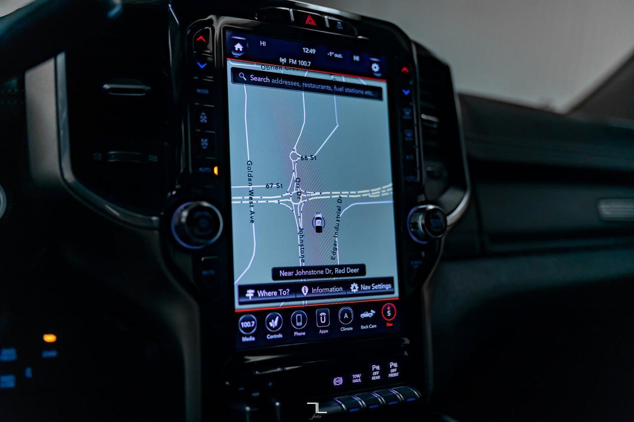 2020 Ram 3500 4x4 Crew Cab Laramie Diesel Leather Roof Nav Red Deer AB