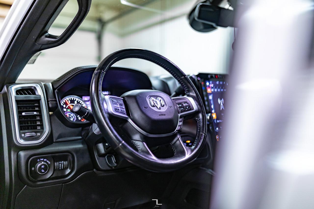 2020 Ram 3500 4x4 Crew Cab Laramie Dually Diesel Leather Roof Nav Red Deer AB