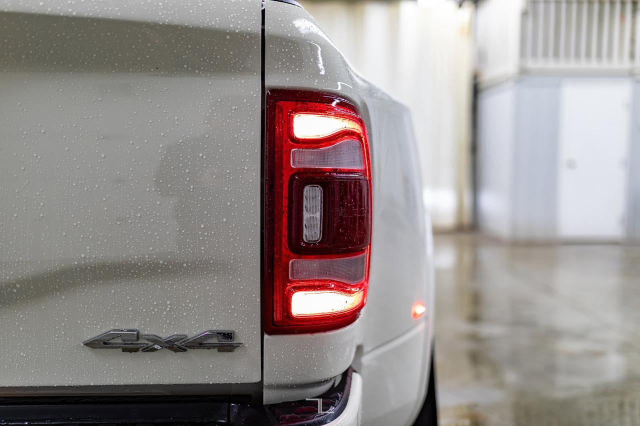 2020 Ram 3500 4x4 Crew Cab Limited Dually AISIN Leather Roof Nav Red Deer AB