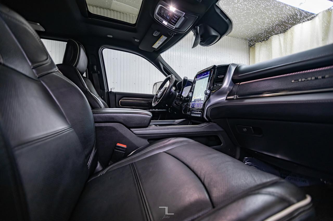 2020 Ram 3500 4x4 Crew Cab Limited Dually AISIN Leather Roof Nav Red Deer AB