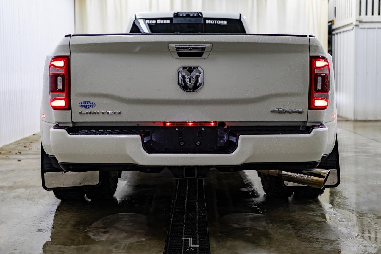 2020 Ram 3500 4x4 Crew Cab Limited Dually AISIN Leather Roof Nav Red Deer AB