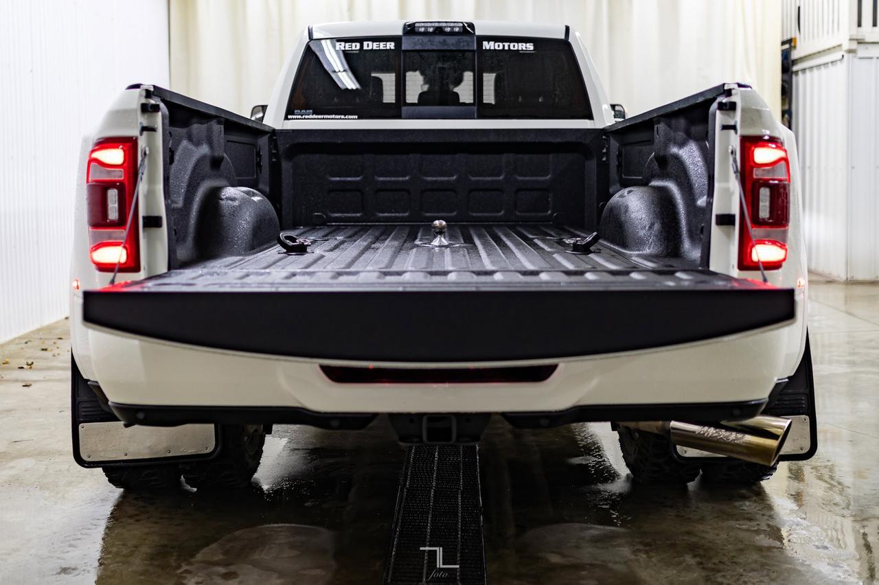 2020 Ram 3500 4x4 Crew Cab Limited Dually AISIN Leather Roof Nav Red Deer AB