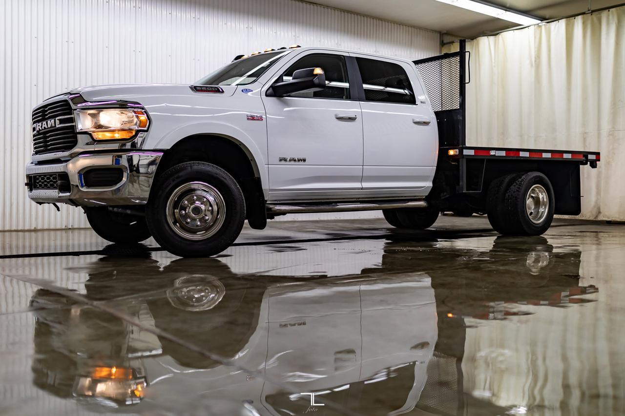 2020 Ram 3500 4x4 Crew Cab SLT Dually Deck HEMI Red Deer AB