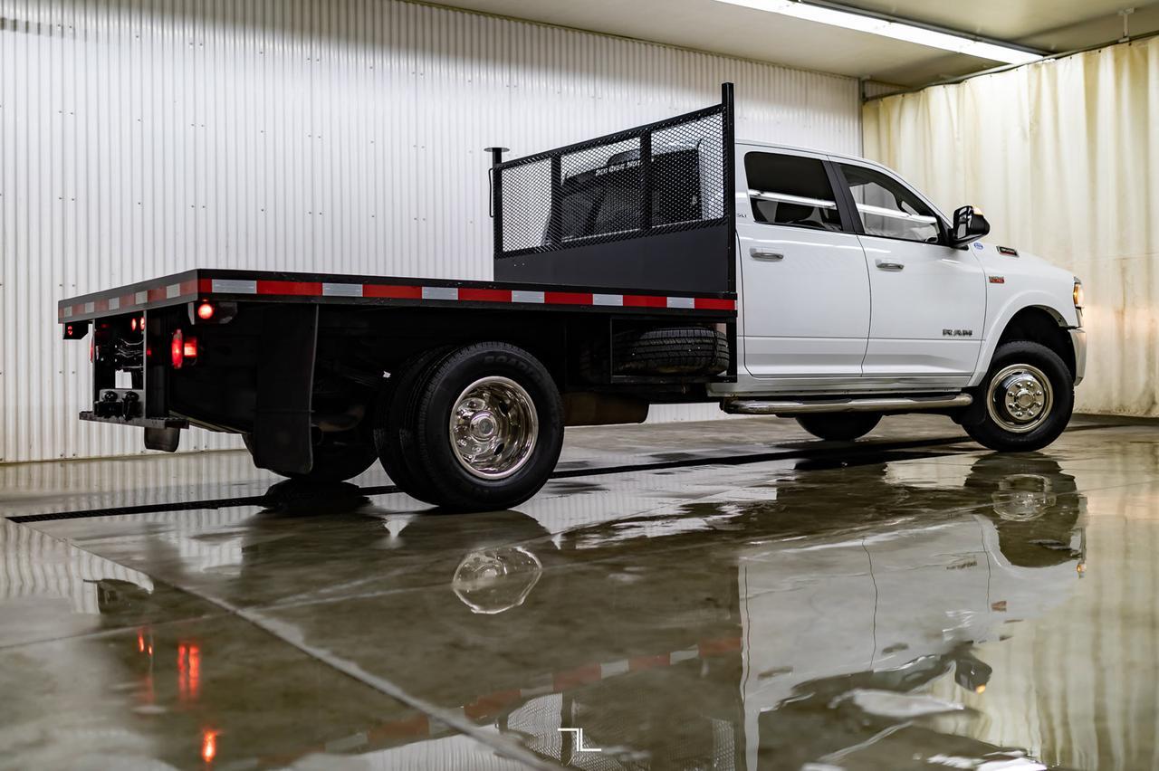 2020 Ram 3500 4x4 Crew Cab SLT Dually Deck HEMI Red Deer AB