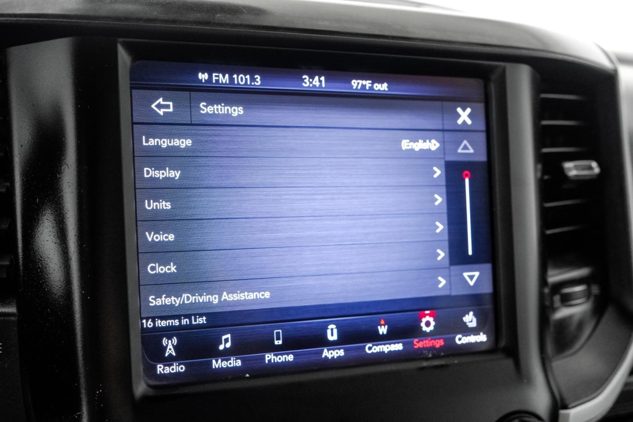 2020 Ram 3500 BIG HORN MEGA CAB 4WD 6.7L DIESEL AUTOMATIC HEATED SEATS REAR CA Carrollton TX