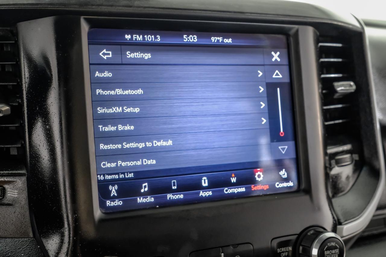 2020 Ram 3500 BIG HORN MEGA CAB 4WD 6.7L DIESEL AUTOMATIC HEATED SEATS REAR CA Carrollton TX
