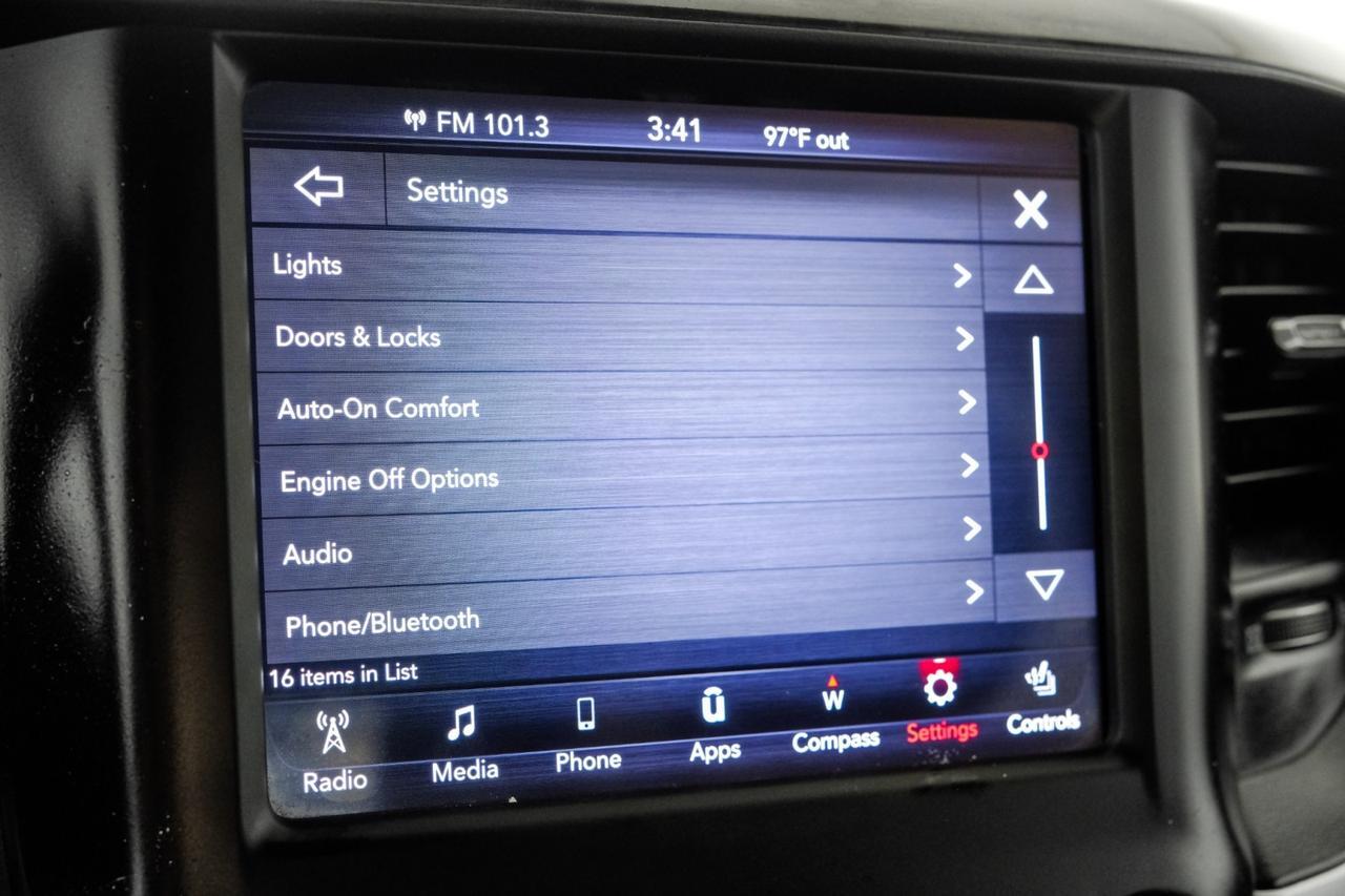 2020 Ram 3500 BIG HORN MEGA CAB 4WD 6.7L DIESEL AUTOMATIC HEATED SEATS REAR CA Carrollton TX