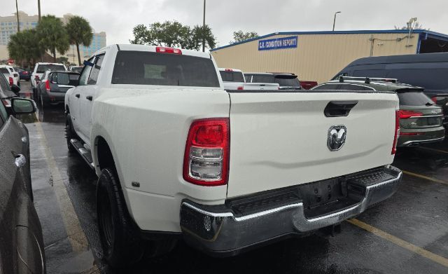 2020 Ram 3500 DIESEL DUALLY