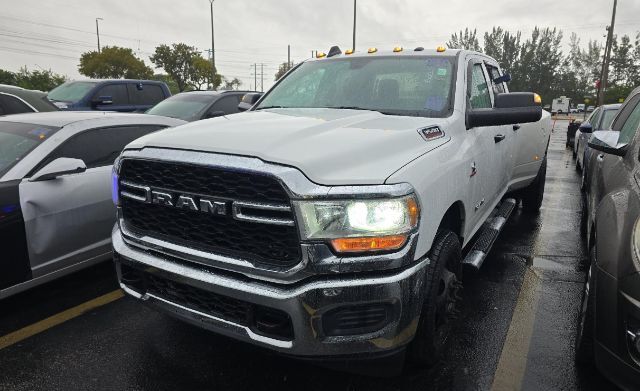 2020 Ram 3500 DIESEL DUALLY