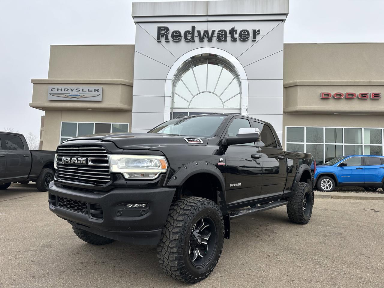 2020 Ram 3500 Laramie Crew Cab 4x4 | Cummins Diesel | Leather | Heated Vented | Towing | Sunroof