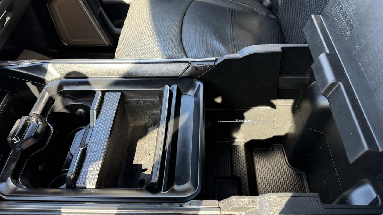 2020 Ram 3500 Limited | Cummins Turbo Diesel | Leather Interior | NAV | Heated Vented Seats | Remote Start Redwater AB