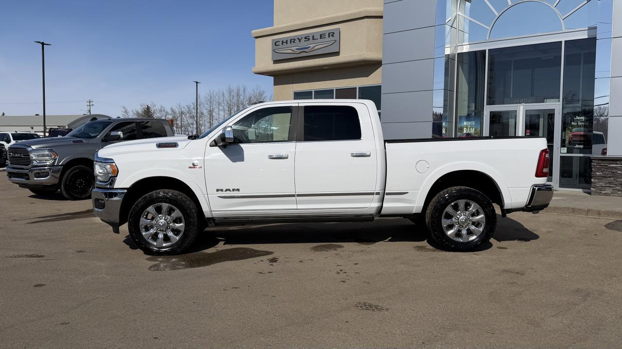 2020 Ram 3500 Limited | Cummins Turbo Diesel | Leather Interior | NAV | Heated Vented Seats | Remote Start Redwater AB