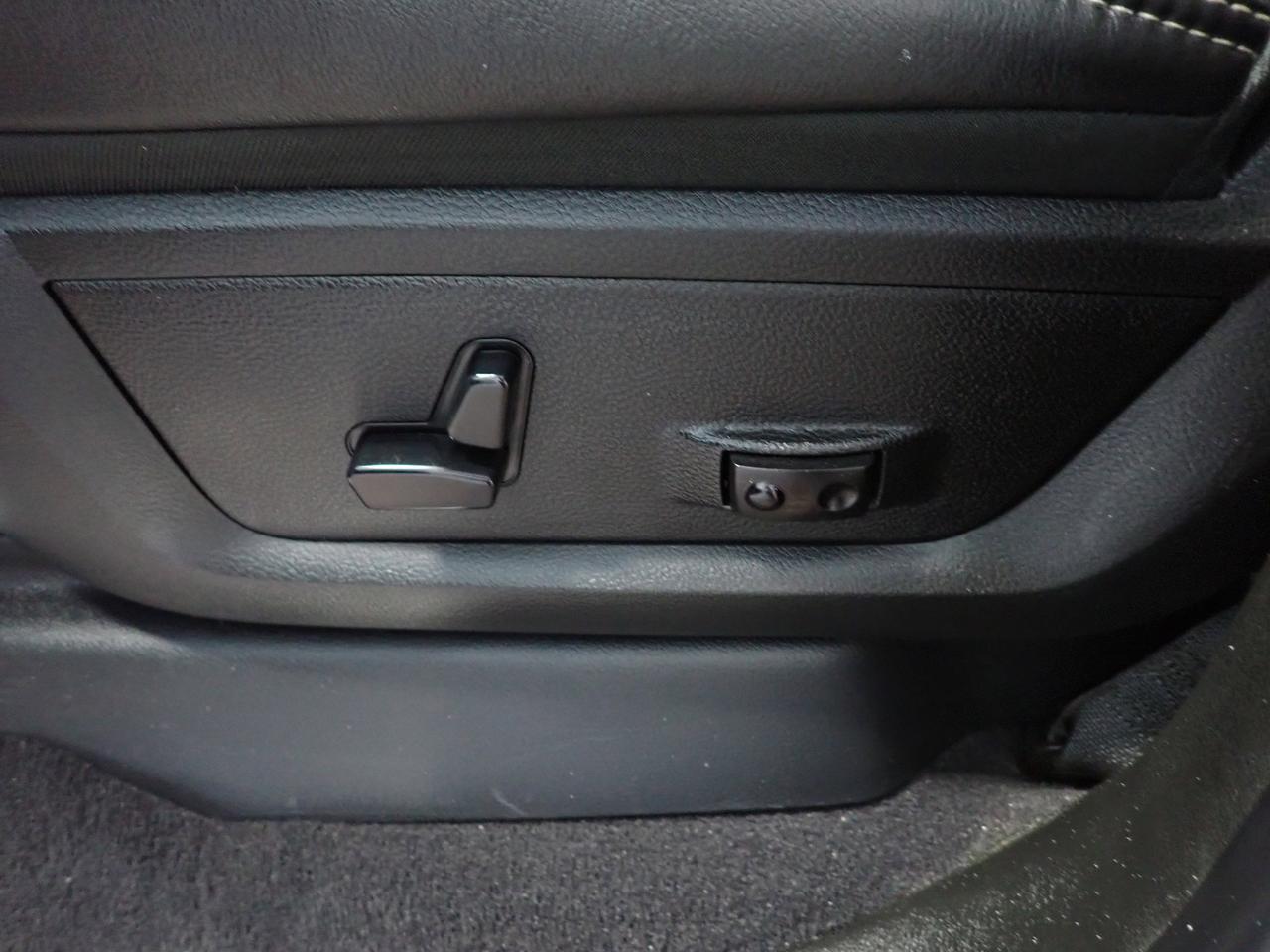 2020 Ram 3500 Limited 4WD CREW CAB LEATHER NAVI SUNROOF 6'4" BOX *DIESEL* Listowel ON