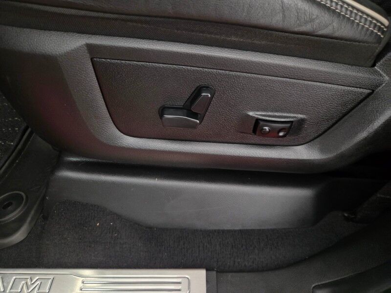 2020 Ram 3500 Limited 4WD Dually 6.7L Diesel 12in Screen NEW Tires FREE WARRANTY Call (682)587-6288 Arlington TX