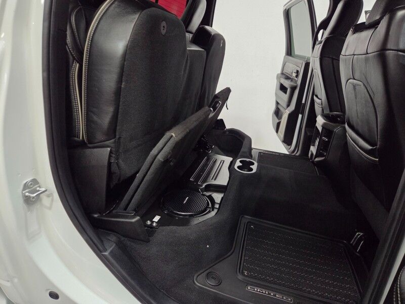 2020 Ram 3500 Limited 4WD Dually 6.7L Diesel 12in Screen NEW Tires FREE WARRANTY Call (682)587-6288 Arlington TX