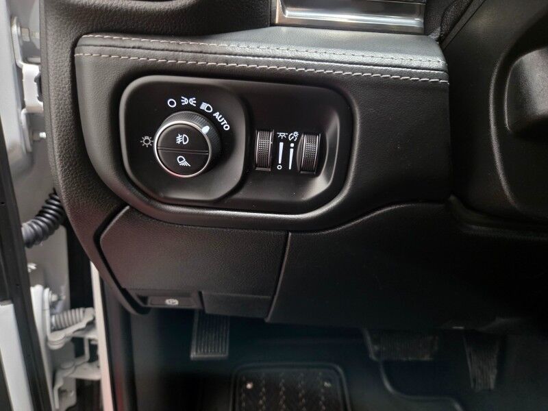 2020 Ram 3500 Limited 4WD Dually 6.7L Diesel 12in Screen NEW Tires FREE WARRANTY Call (682)587-6288 Arlington TX