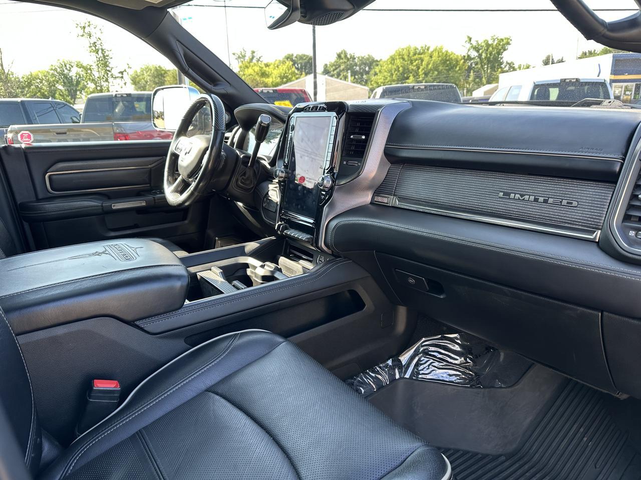 2020 Ram 3500 Limited Crew Cab | Aisin | 360 Camera | Sun Roof | Auto Level Suspension | Ram Box | 5th Wheel Prep Redwater AB