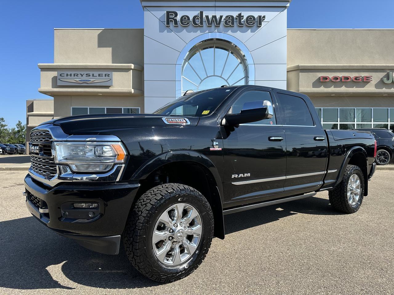 2020 Ram 3500 Limited Crew Cab | Aisin | 360 Camera | Sun Roof | Auto Level Suspension | Ram Box | 5th Wheel Prep