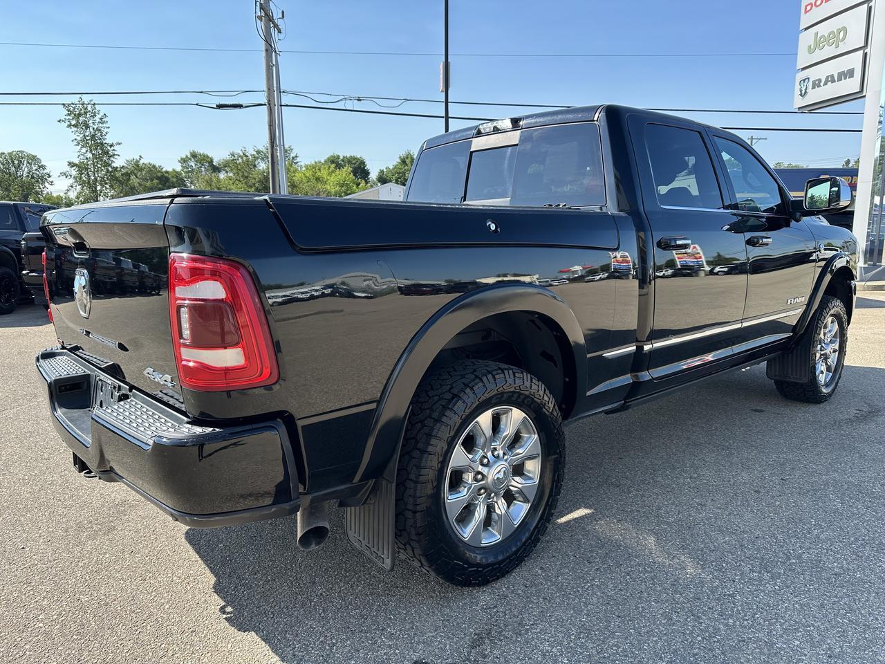 2020 Ram 3500 Limited Crew Cab | Aisin | 360 Camera | Sun Roof | Auto Level Suspension | Ram Box | 5th Wheel Prep Redwater AB