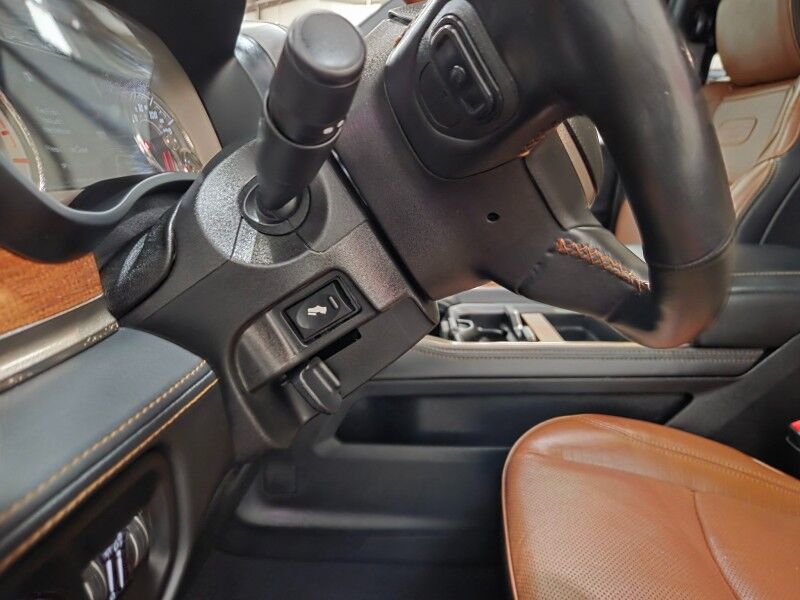 2020 Ram 3500 Longhorn Dually 6.7L Diesel 12in Screen GPS Camera Gooseneck FREE WARRANT Arlington TX