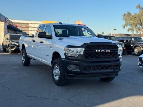 2020 Ram 3500 Tradesman Crew Cab 4x4 8' Box