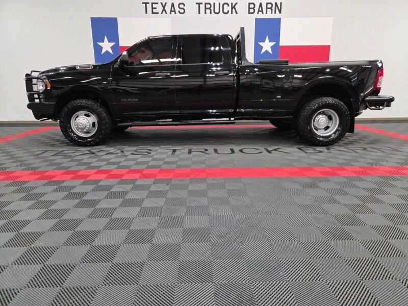 2020 RAM 3500 Tradesman 4X4 Crew Cab LWB's photo