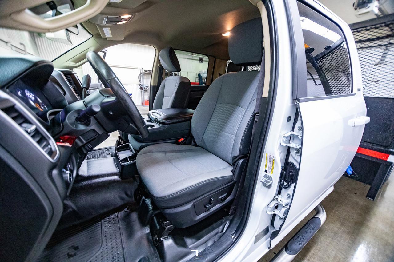 2020 Ram 5500 4x4 Crew Cab SLT Deck Diesel AISIN BCam Red Deer AB