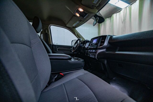 2020 Ram 5500 4x4 Crew Cab SLT Deck Diesel AISIN BCam Red Deer AB