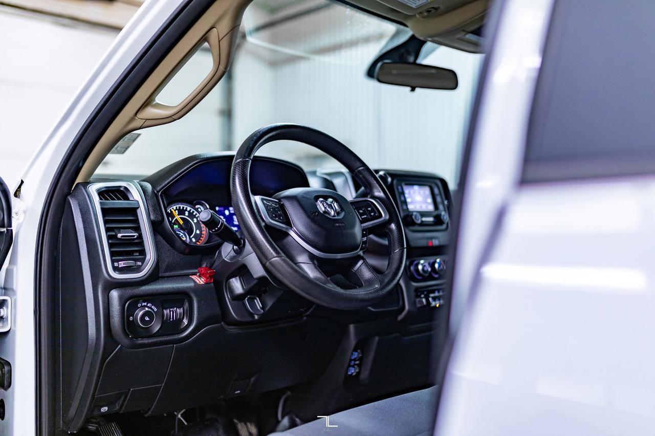 2020 Ram 5500 4x4 Crew Cab SLT Deck Diesel AISIN BCam Red Deer AB