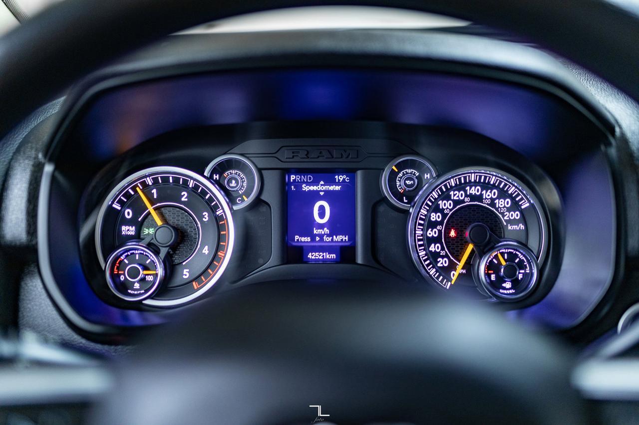 2020 Ram 5500 4x4 Crew Cab SLT Deck Diesel AISIN BCam Red Deer AB