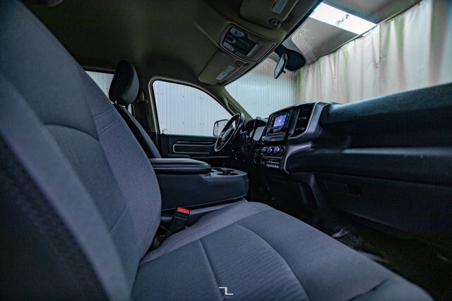 2020 Ram 5500 4x4 Crew Cab SLT Deck Diesel AISIN BCam Red Deer AB