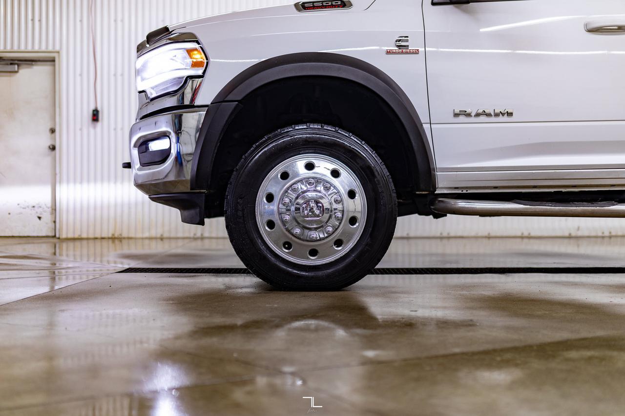 2020 Ram 5500 4x4 Crew Cab SLT Deck Diesel AISIN BCam Red Deer AB