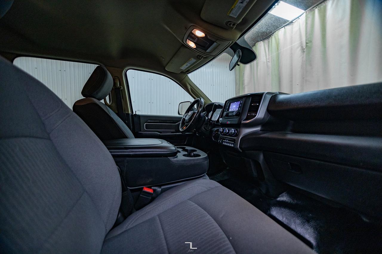 2020 Ram 5500 4x4 Crew Cab SLT Deck Diesel AISIN BCam Red Deer AB